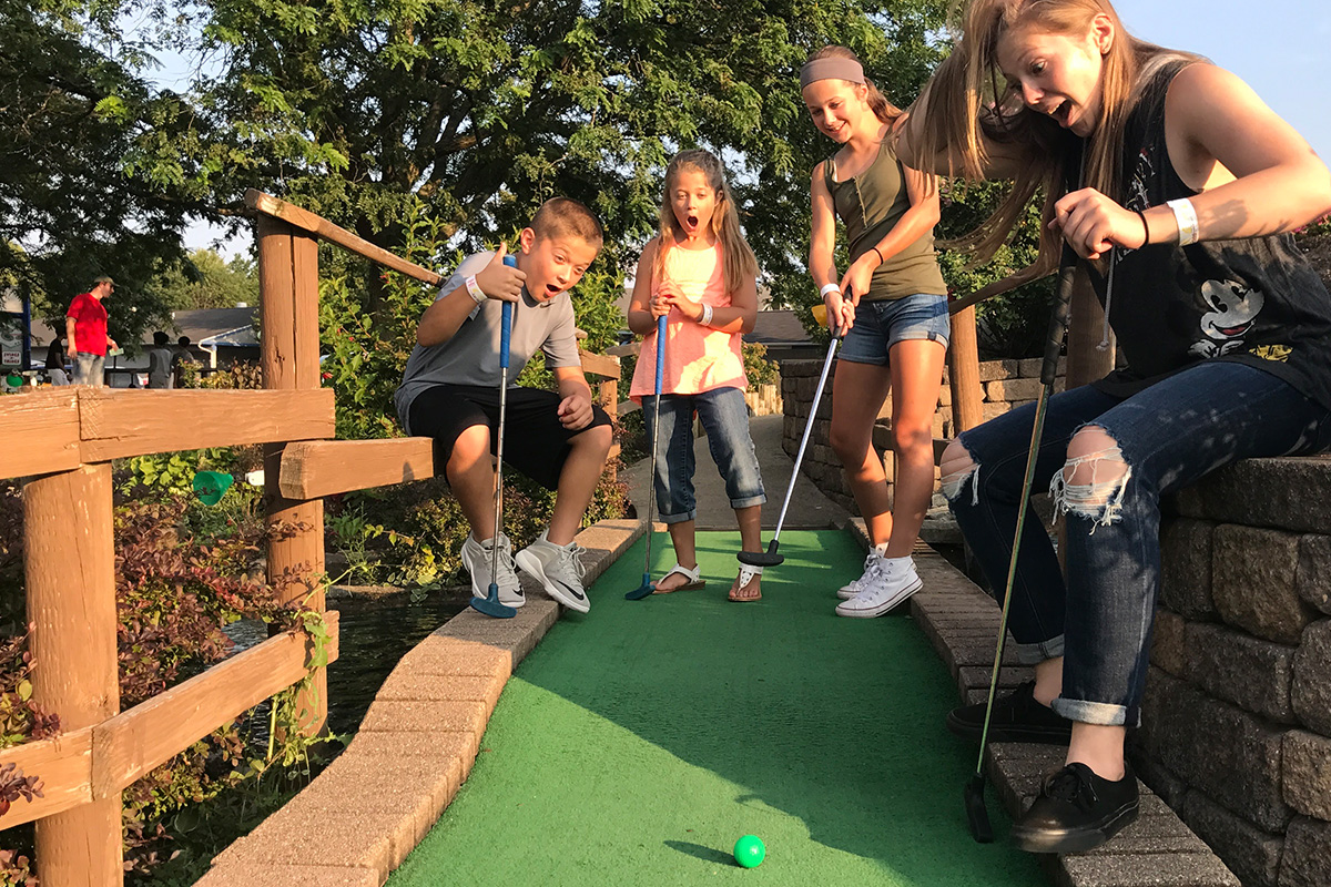 Awesome Mini Golf Fun | Swings-N-Things Family Fun Park | Olmstead Twp, OH